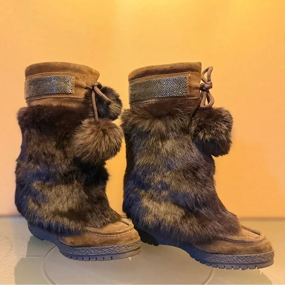 Coach Maryann Angora Brown Suede Fur PomPom Wedge Heel Boots - Picture 3 of 6